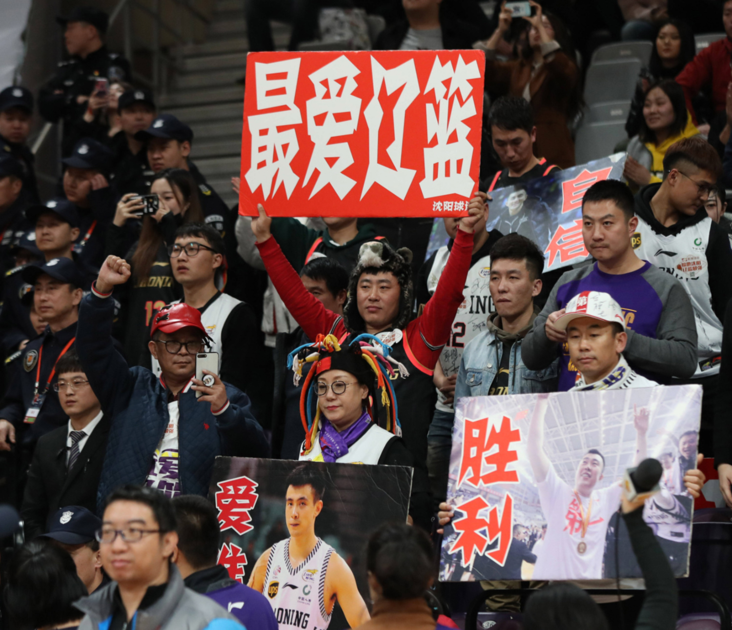 悦盈娱乐平台 -中超倒计时，辽宁本钢国际比赛日调整名单，细节引发关注，媒体盛赞，临场指挥获称赞的简单介绍