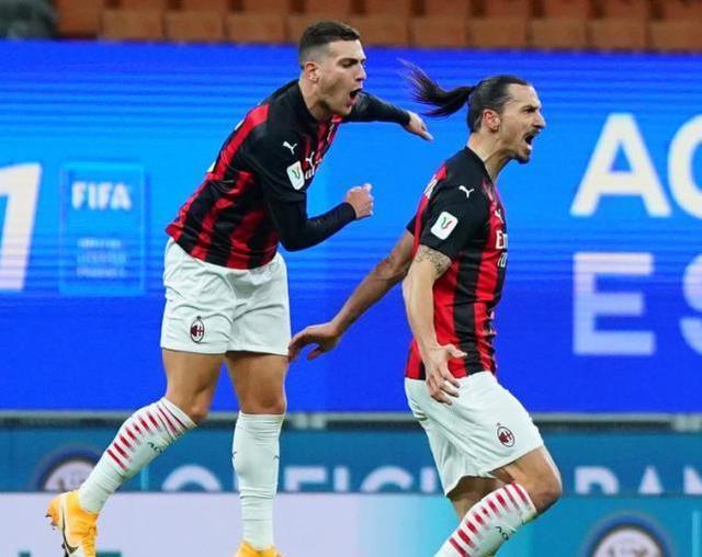 包含风云突变勒沃库森冲刺阶段复出首秀；意大利杯版图或变；球迷炸锅；资深球员宣示担当的词条